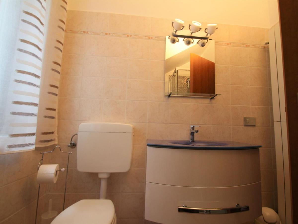 Apartment Allegra By Interhome Луино Екстериор снимка
